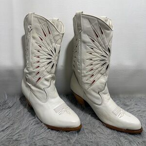 Dingo leather boots